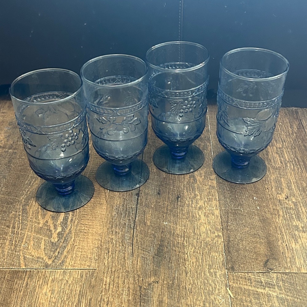 Mikasa Garden Harvest Blue Iced Tea Goblets Set of 4 Embossed Fruit Glass 7"